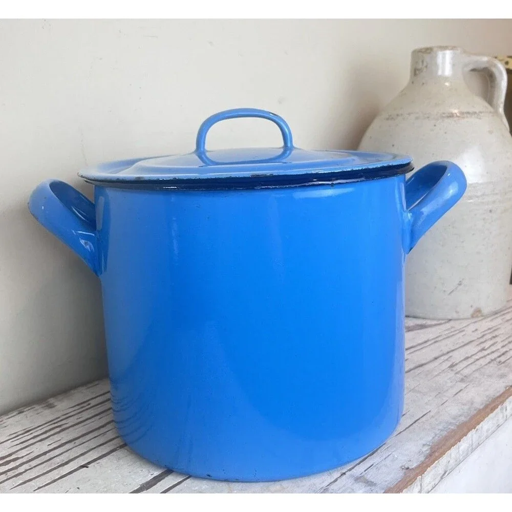 Vintage Robins Egg Blue Thala Ware Enamelware Heavy Stockpot W/Lid Country